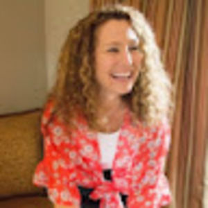 Meet your Posher, Stacy